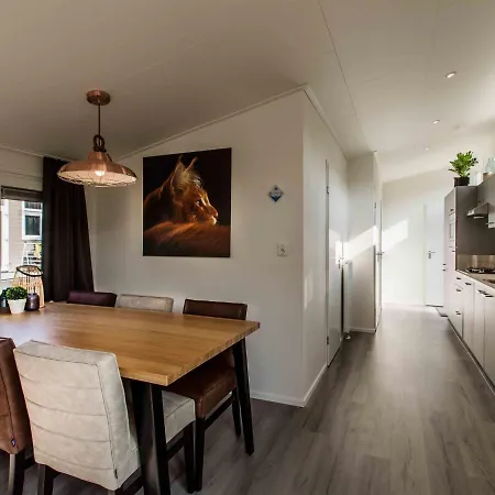 Шале Modern With A Dishwasher, Located In Park De Veluwe Бикберген